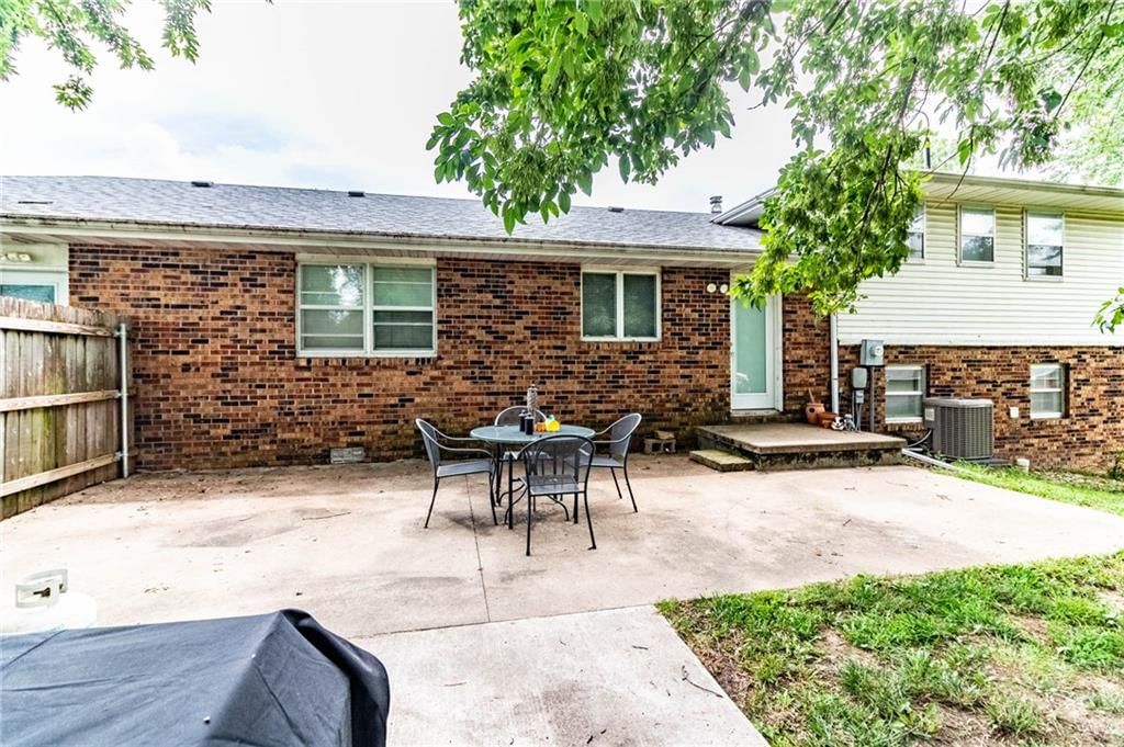511 W Morgan Street — photo 34