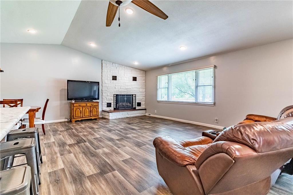 511 W Morgan Street — photo 10