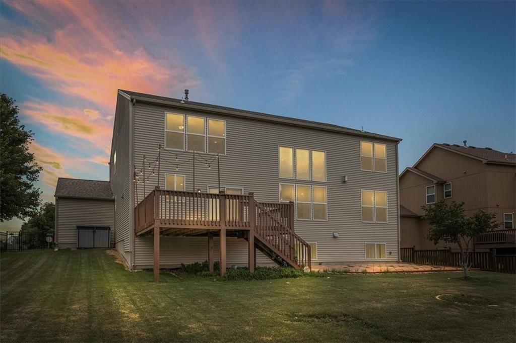 23600 W 93rd Street — photo 32