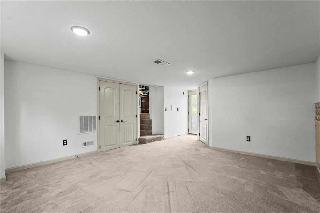 507 NE 44TH Street — photo 24