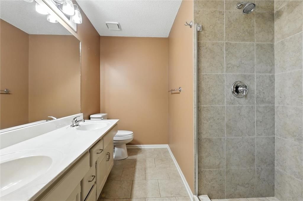 414 Regency Park Street — photo 16