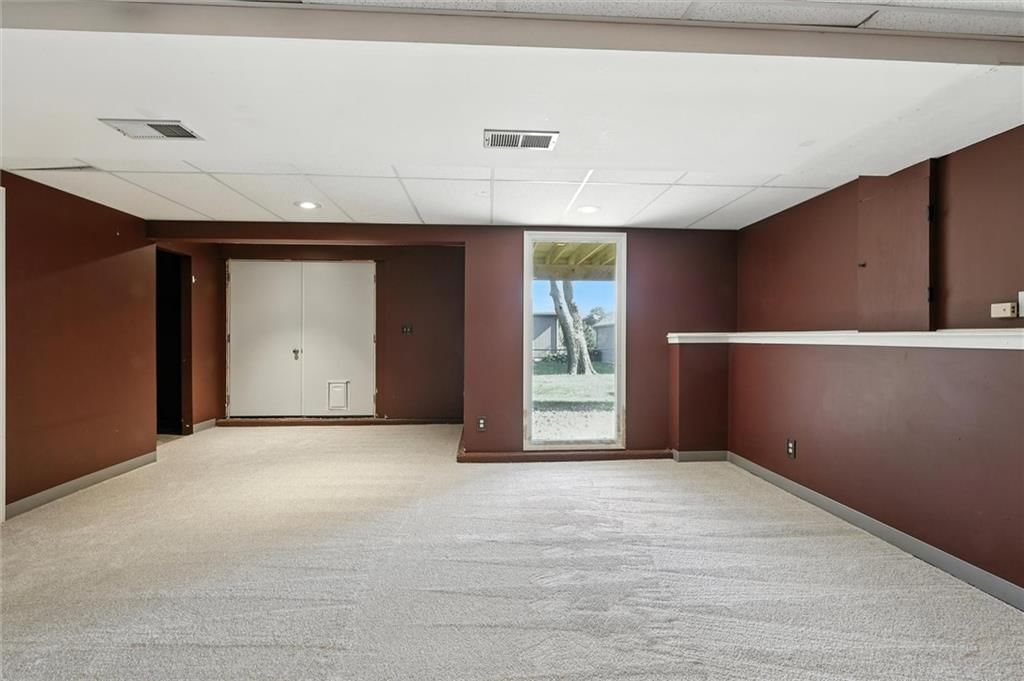 414 Regency Park Street — photo 25