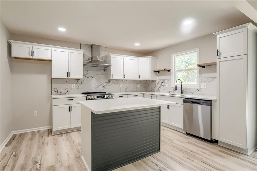 103 Manor Drive — photo 11
