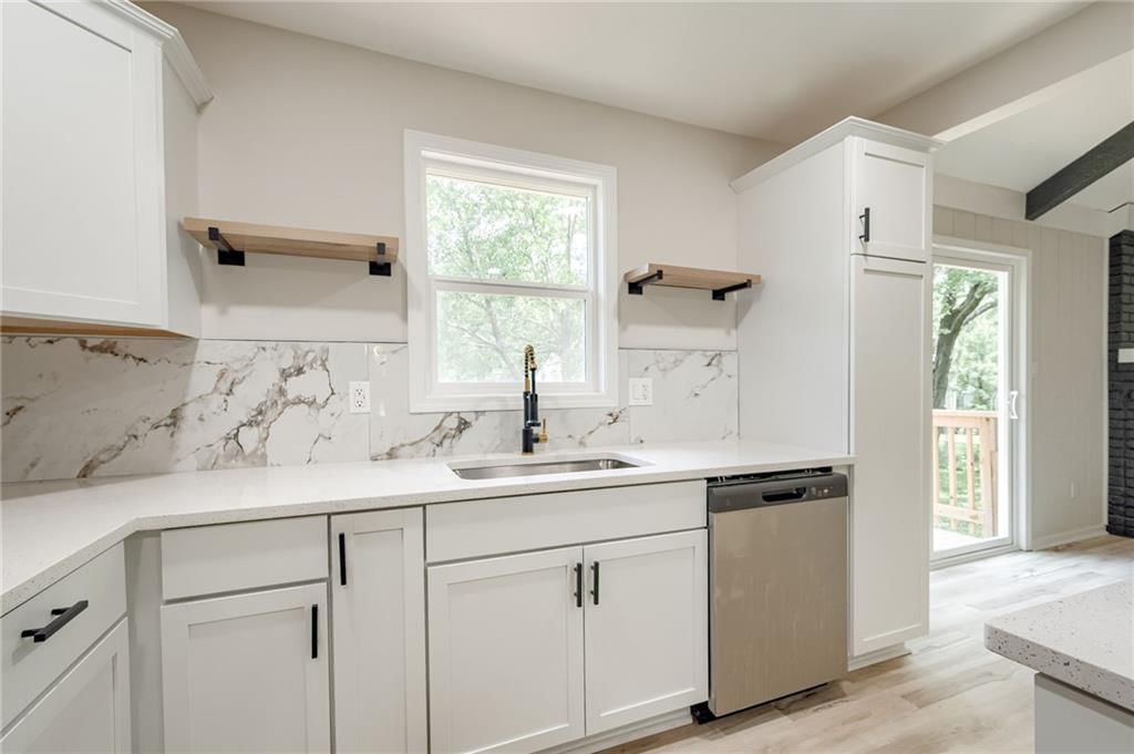 103 Manor Drive — photo 13