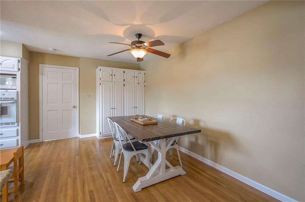 22611 Old Kansas City Road — photo 17
