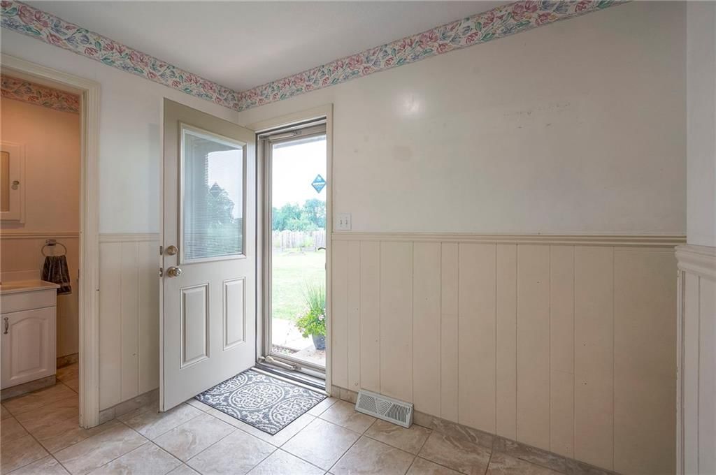 22611 Old Kansas City Road — photo 25