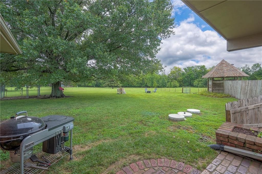 22611 Old Kansas City Road — photo 57