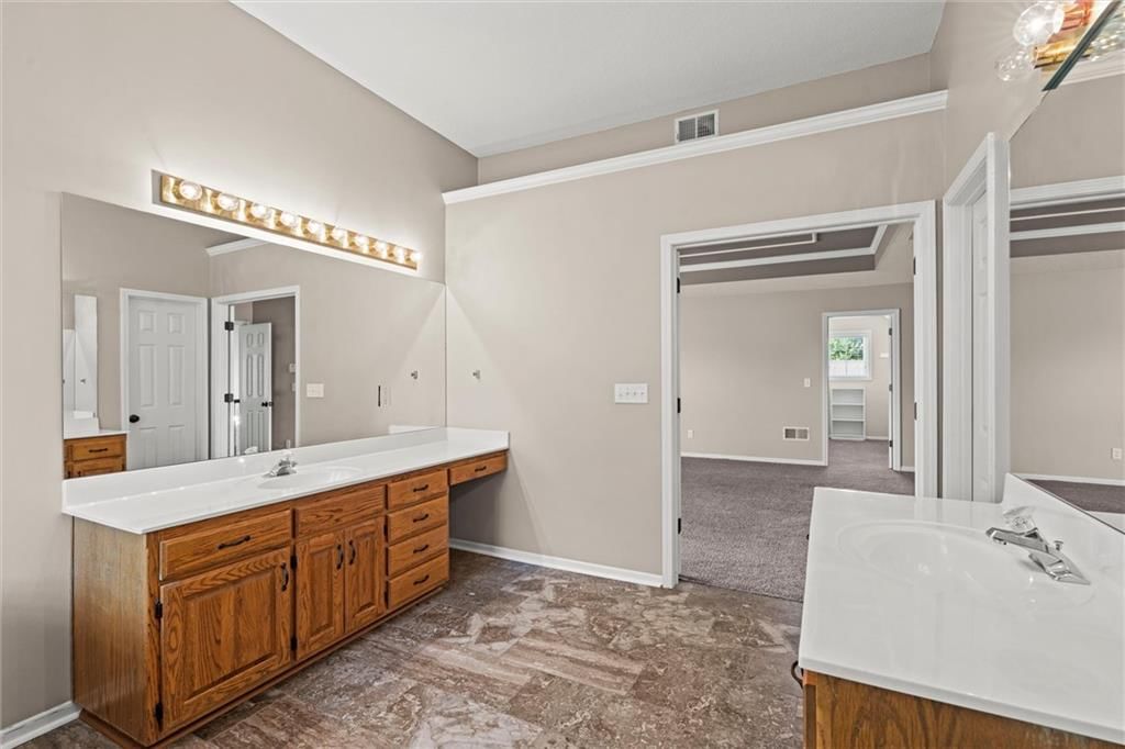 17957 W 158th Street — photo 31