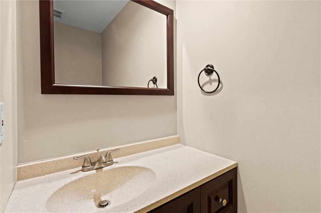 8620 W 109TH Street — photo 13