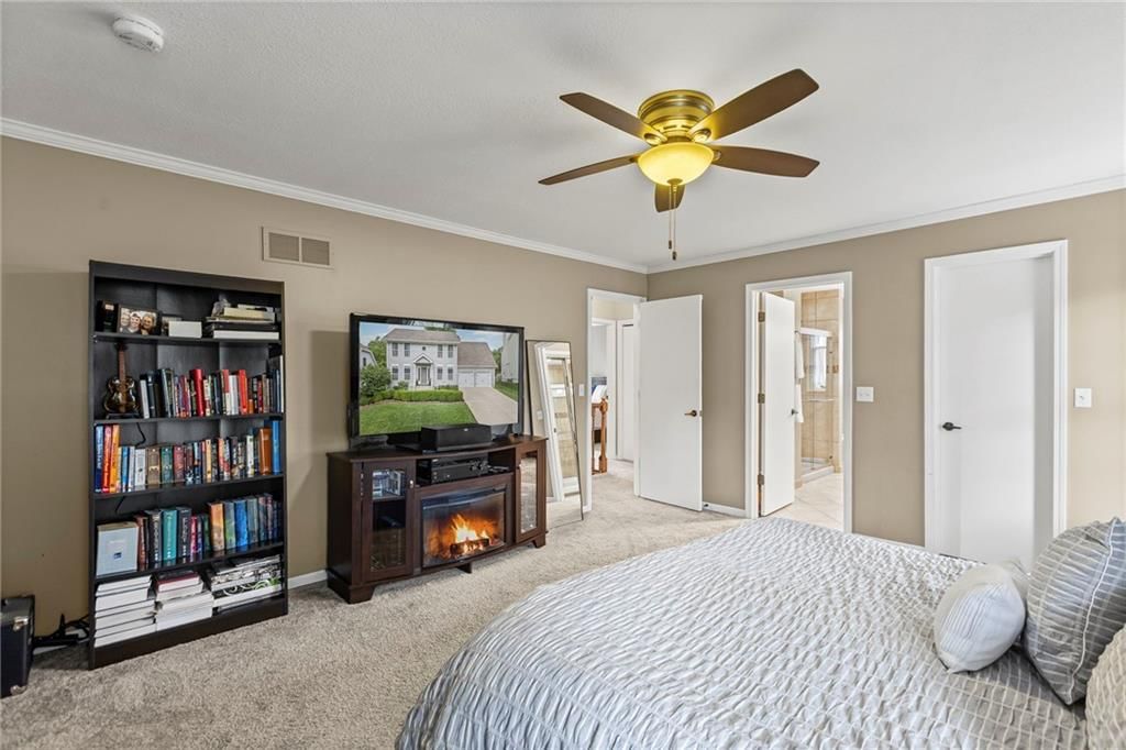11425 MARTY Street — photo 24