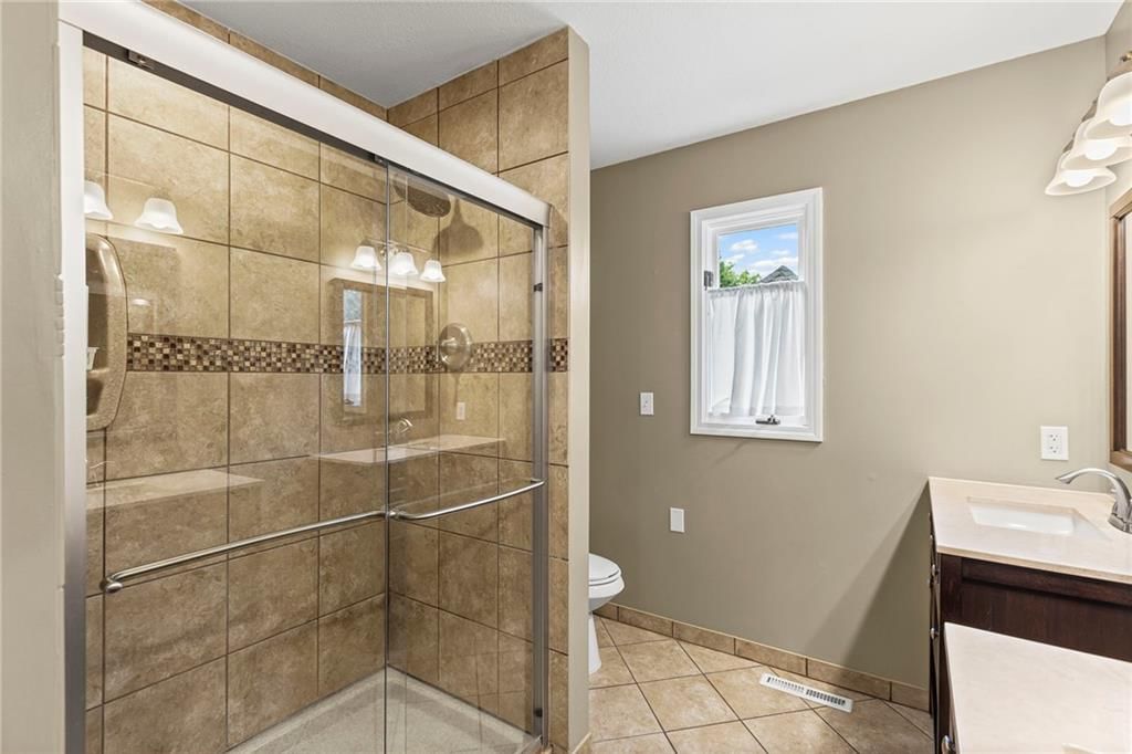 11425 MARTY Street — photo 26