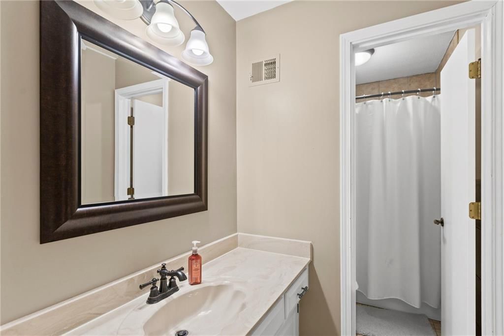 11425 MARTY Street — photo 31