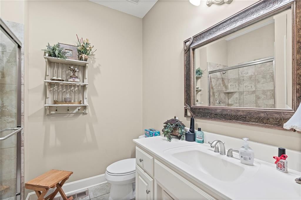 5710 W 131st Terrace — photo 39