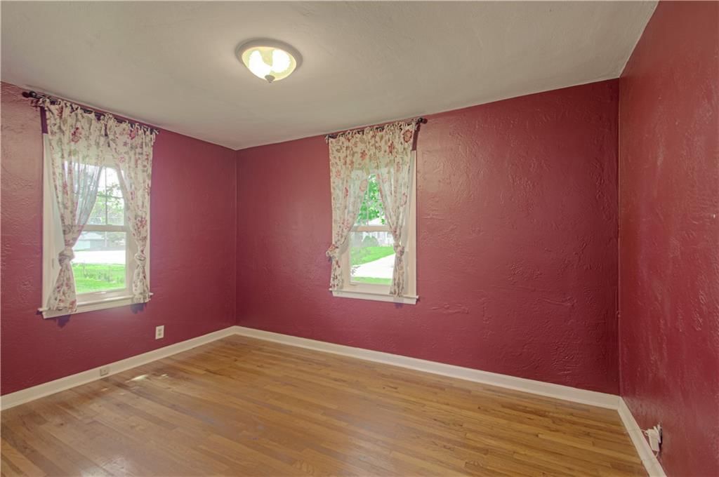 8429 Madison Avenue — photo 10