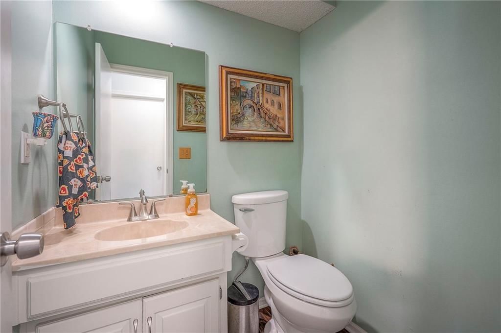 15616 W 123rd Terrace — photo 14