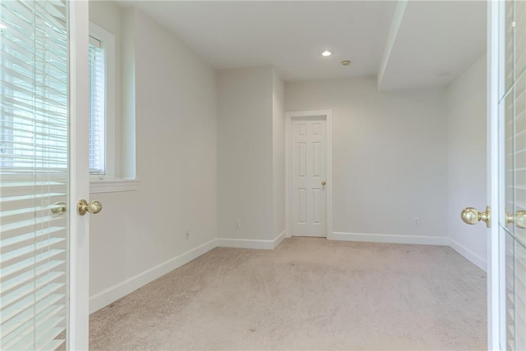 4940 Park Street — photo 29