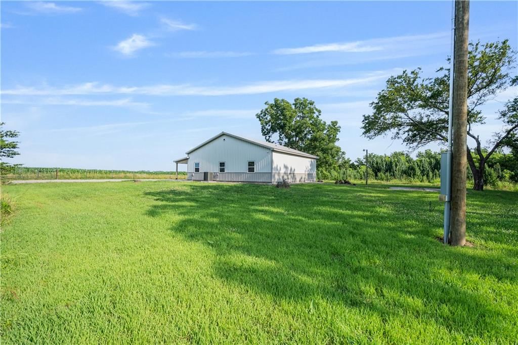 24104 Xavier Road — photo 51