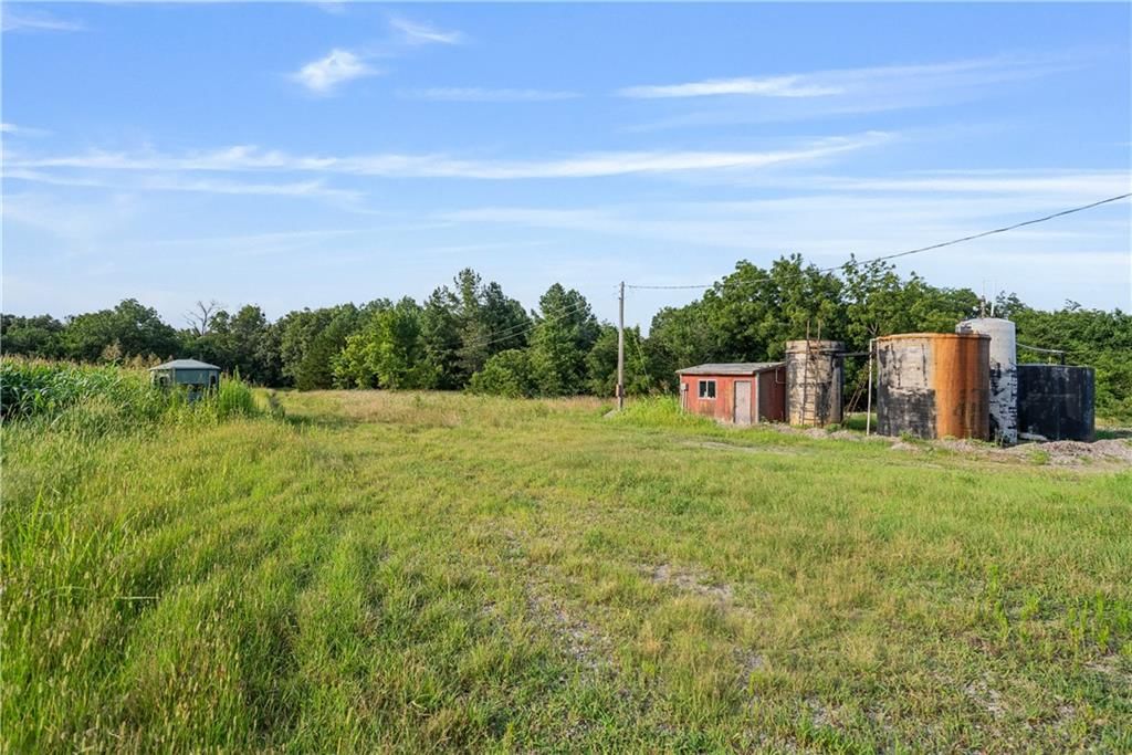 24104 Xavier Road — photo 77