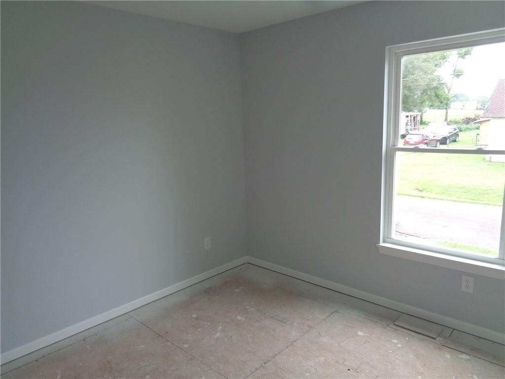 804 N Wright Avenue — photo 29