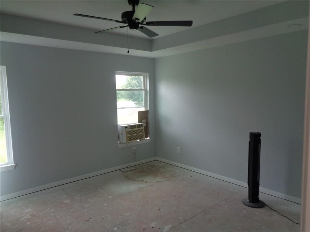 804 N Wright Avenue — photo 32