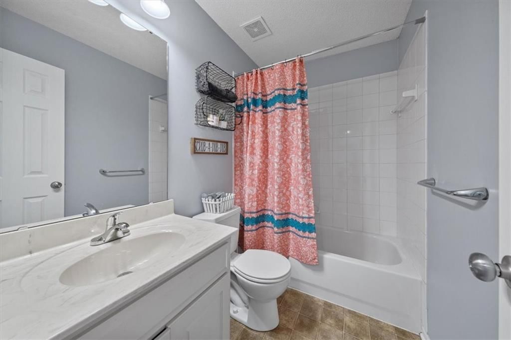 103 N Pecan Street — photo 14