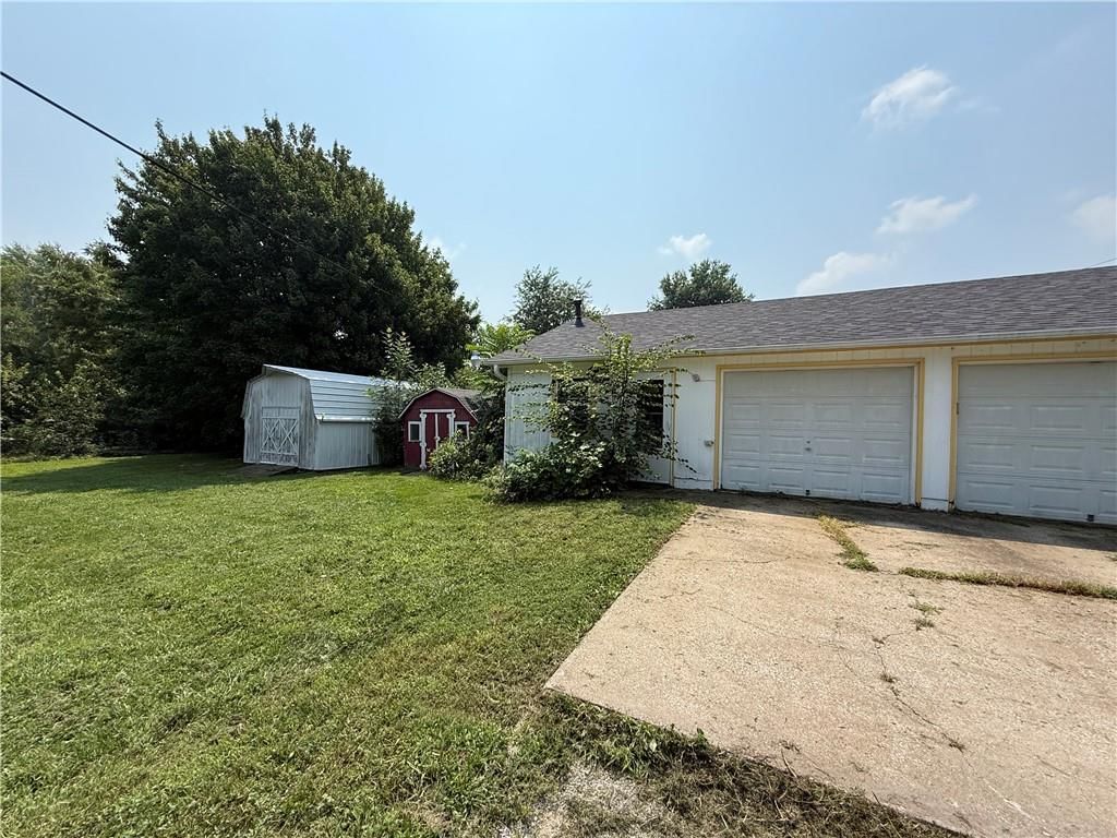 2405 South Street — photo 3