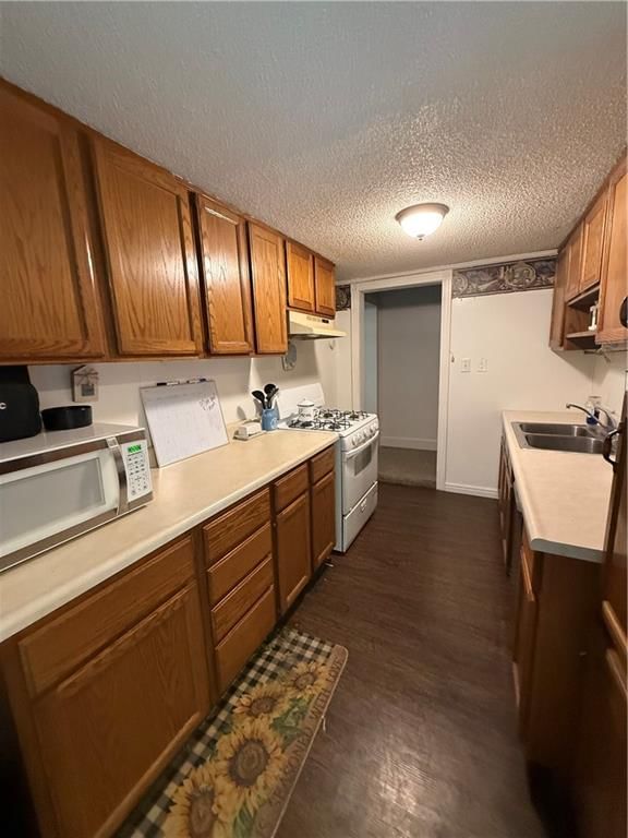2405 South Street — photo 6
