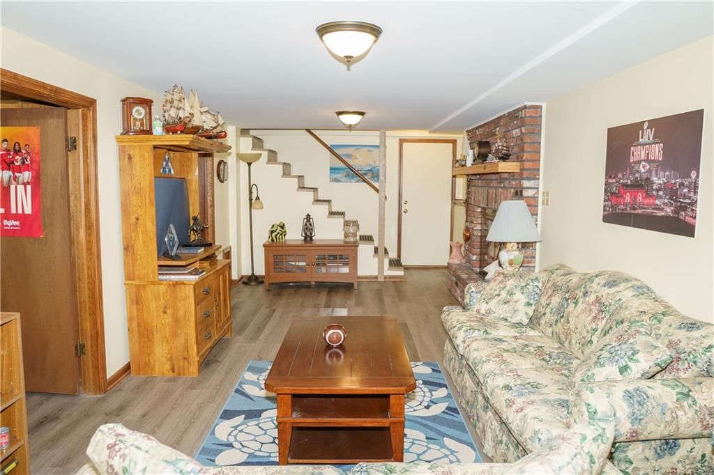 9730 Overhill Drive — photo 30