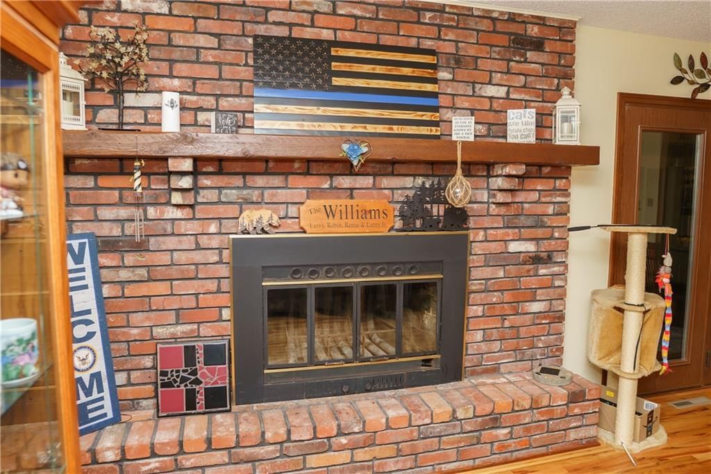 9730 Overhill Drive — photo 10