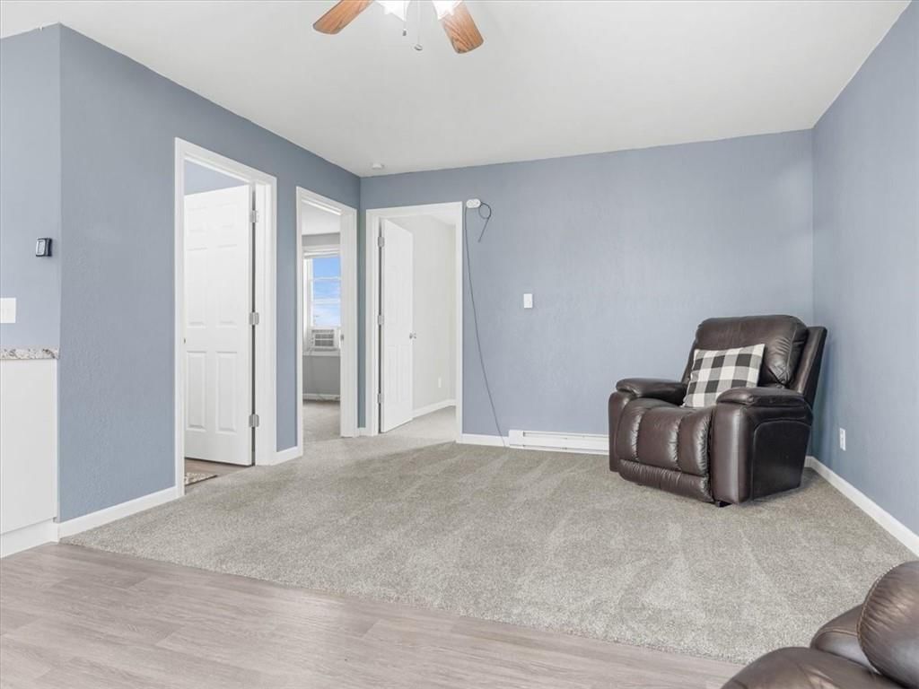 517 Lake Shore Drive — photo 4