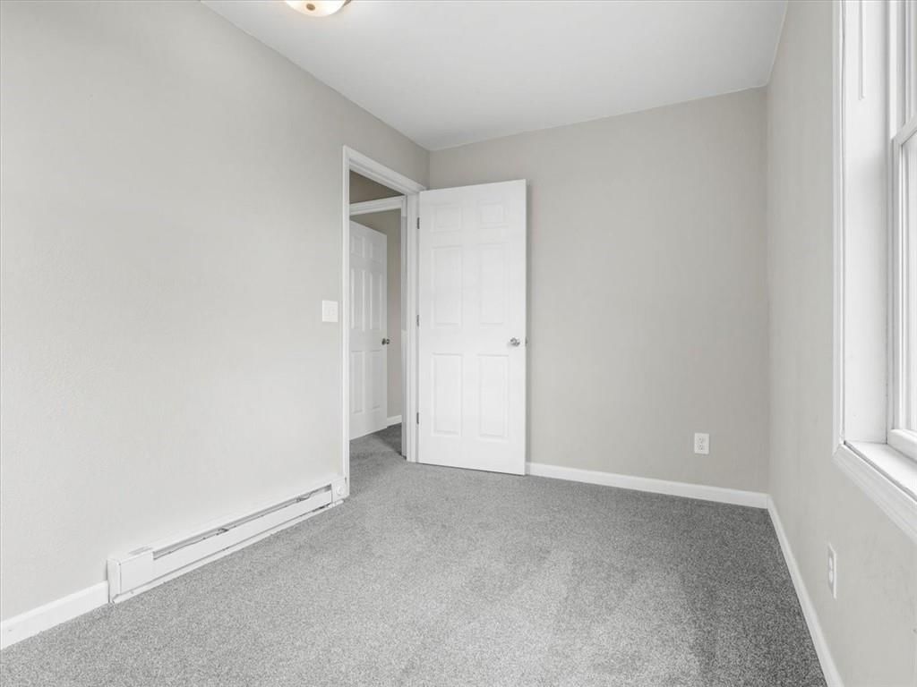 517 Lake Shore Drive — photo 10