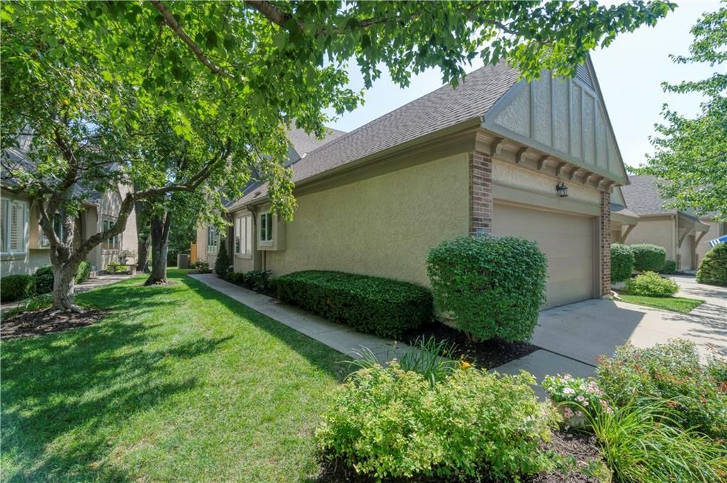 14343 Russell Street — photo 2