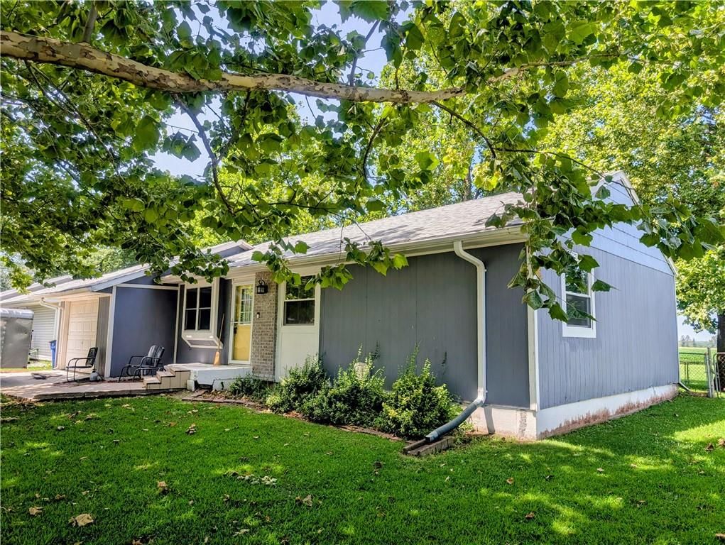 2926 Dodge Drive — photo 2