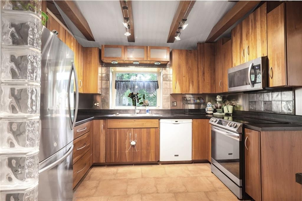 8826 Marty Street — photo 8