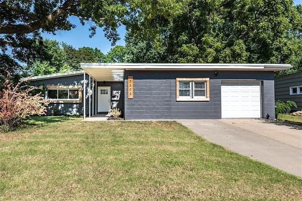 5505 Broadmoor Street, Mission, KS