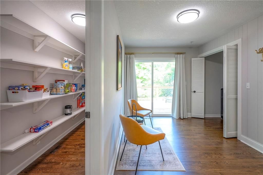 9300 Beverly Drive — photo 20