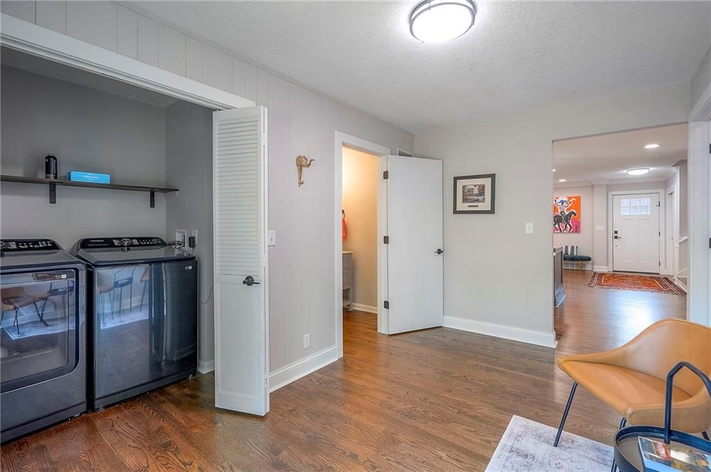 9300 Beverly Drive — photo 23