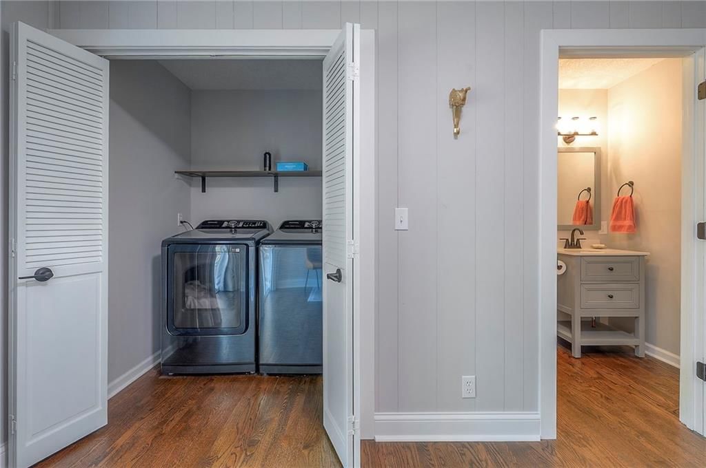 9300 Beverly Drive — photo 24