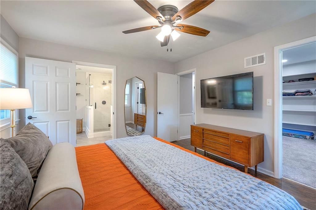 9300 Beverly Drive — photo 32