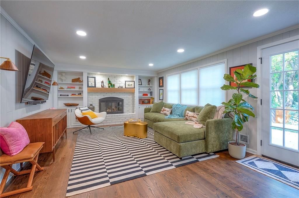 9300 Beverly Drive — photo 36