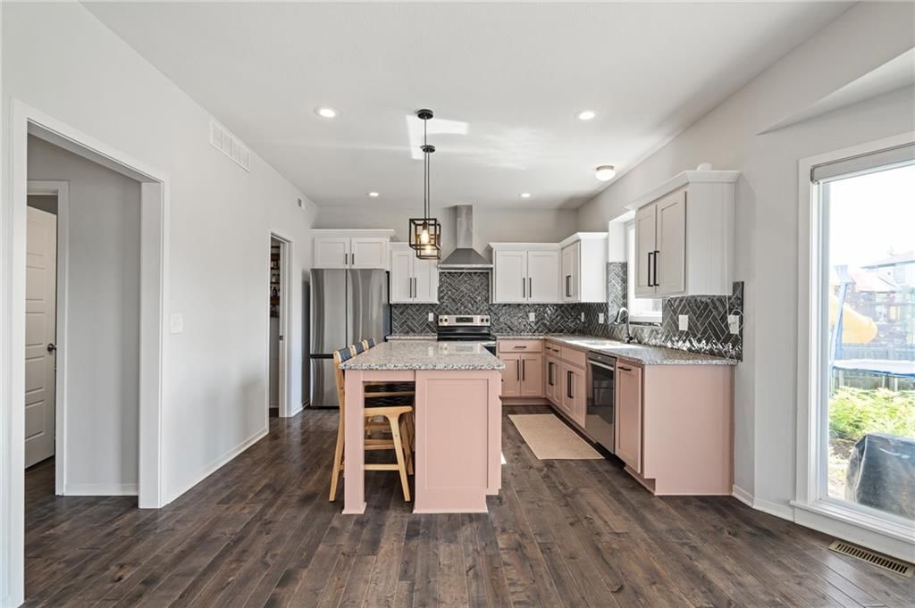 324 S Mesquite Street — photo 15