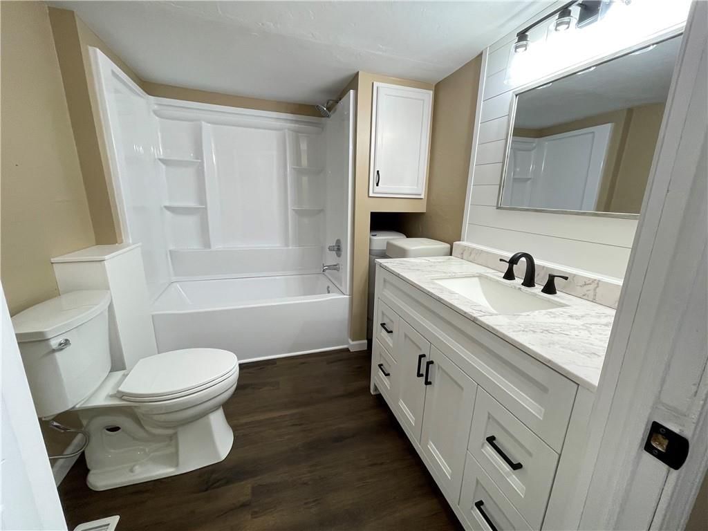110 W Shawnee Street — photo 13