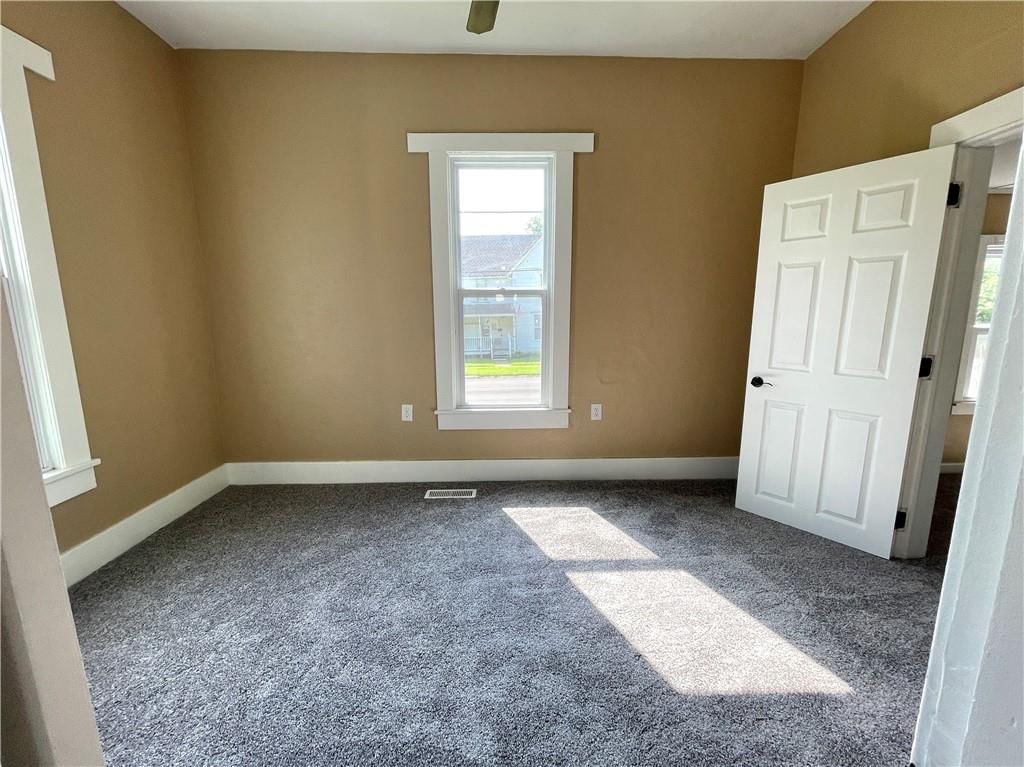 110 W Shawnee Street — photo 15