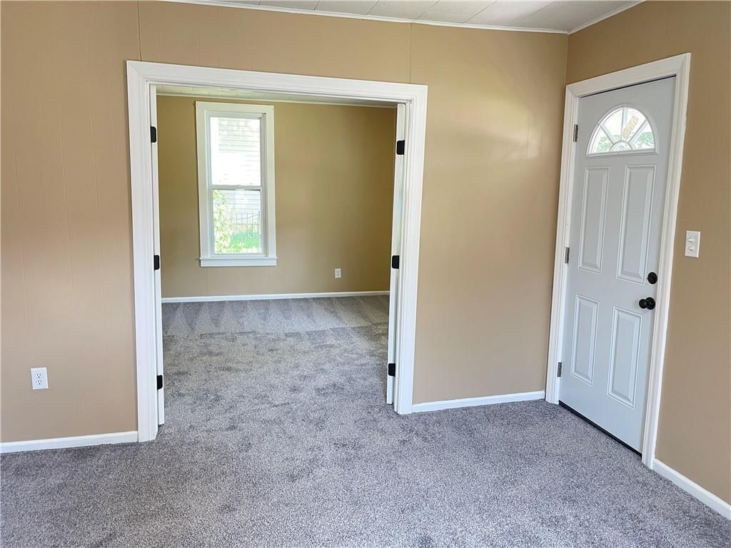 110 W Shawnee Street — photo 5