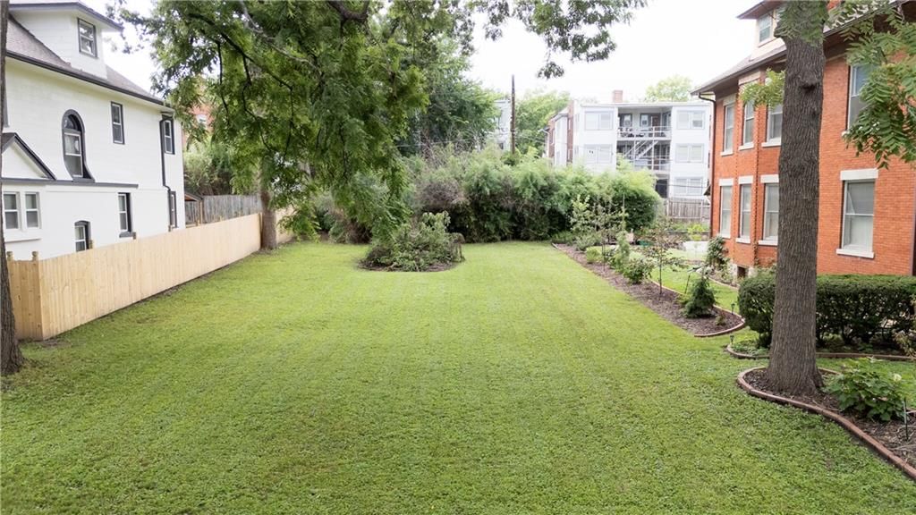 3532 Wyandotte Street, Kansas City, MO