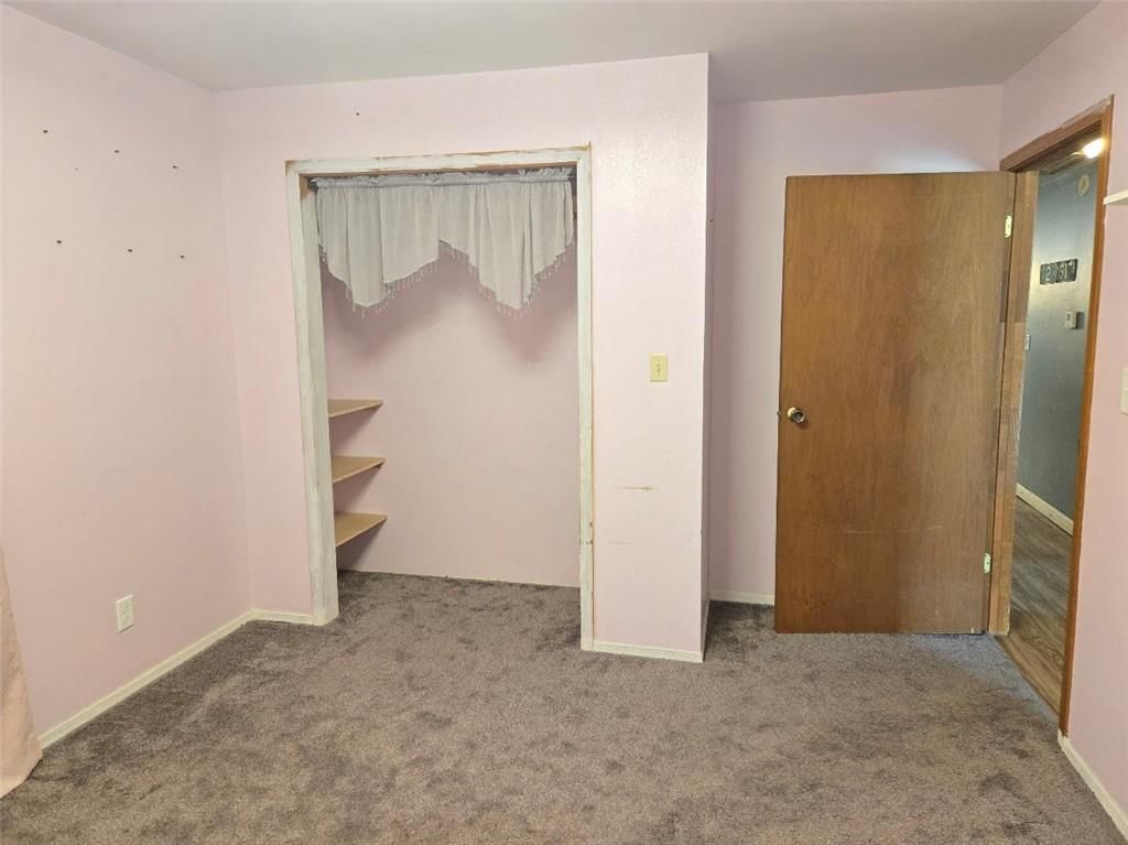 524 W 2nd Street — photo 34