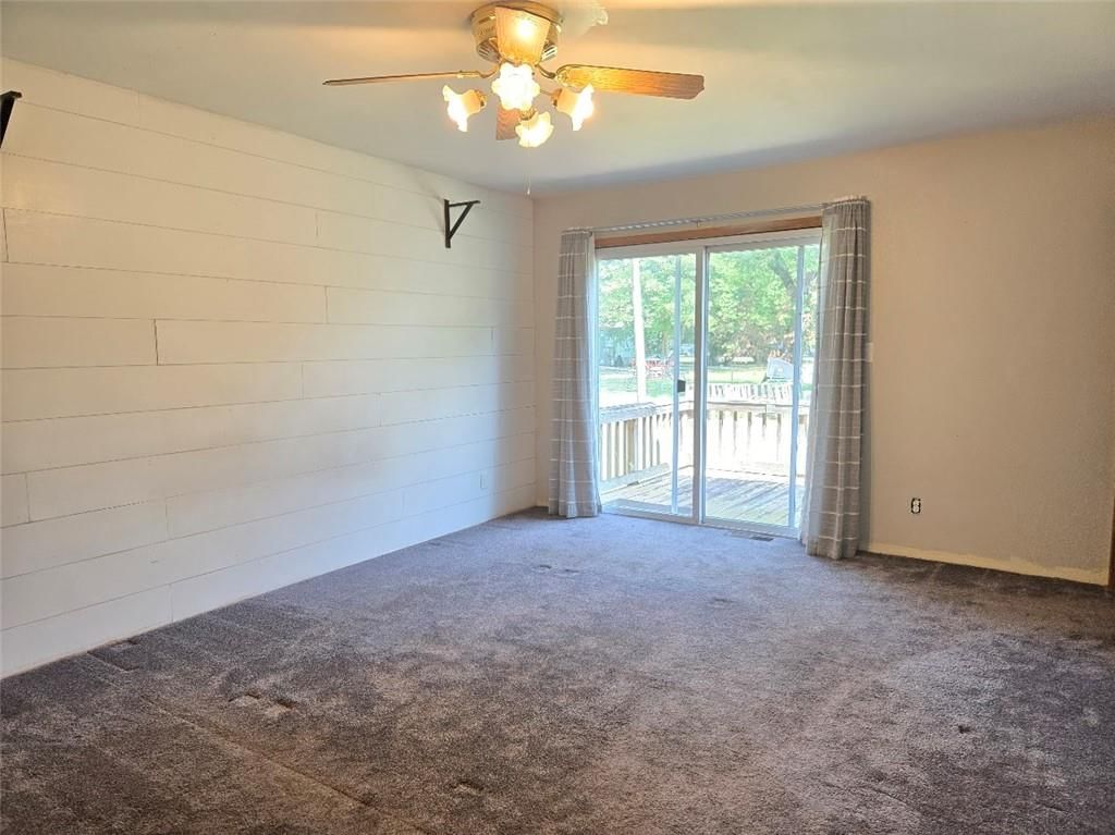 524 W 2nd Street — photo 35