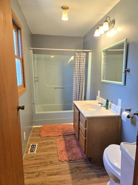 524 W 2nd Street — photo 39