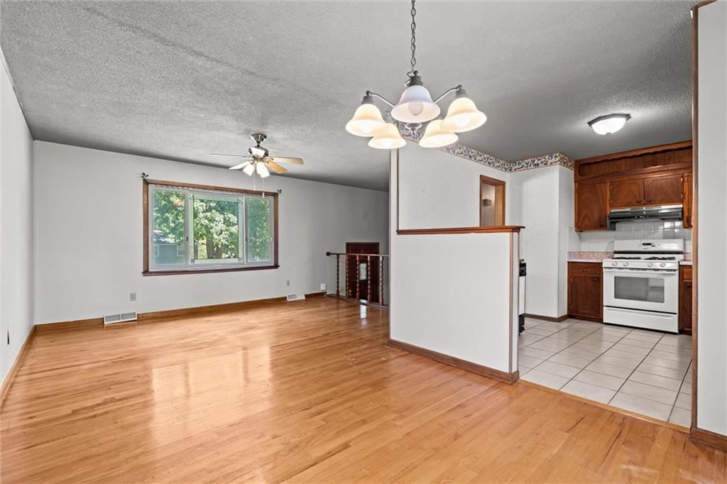 3118 S 56th Terrace — photo 10