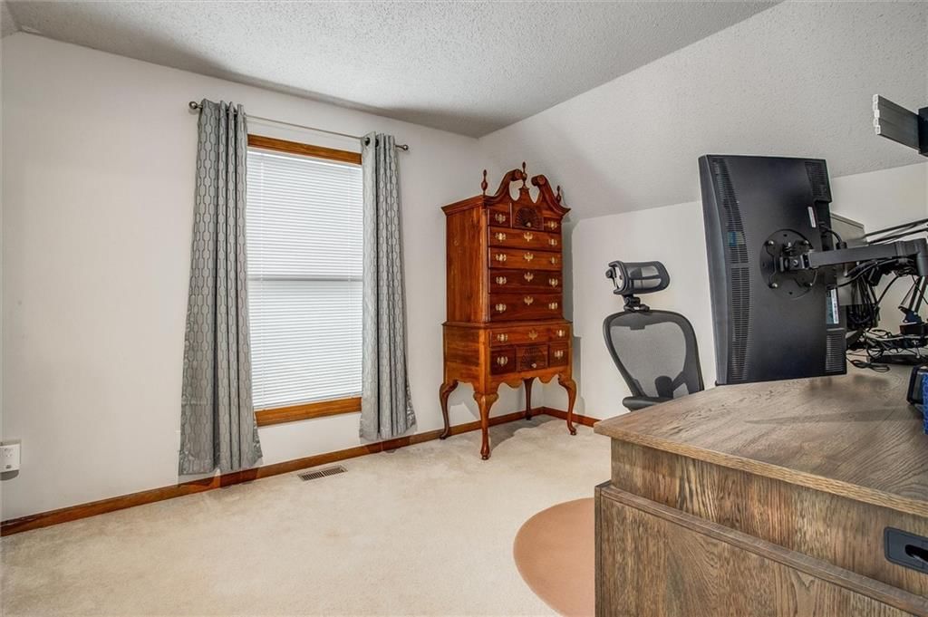 1722 NE Duchess Drive — photo 15
